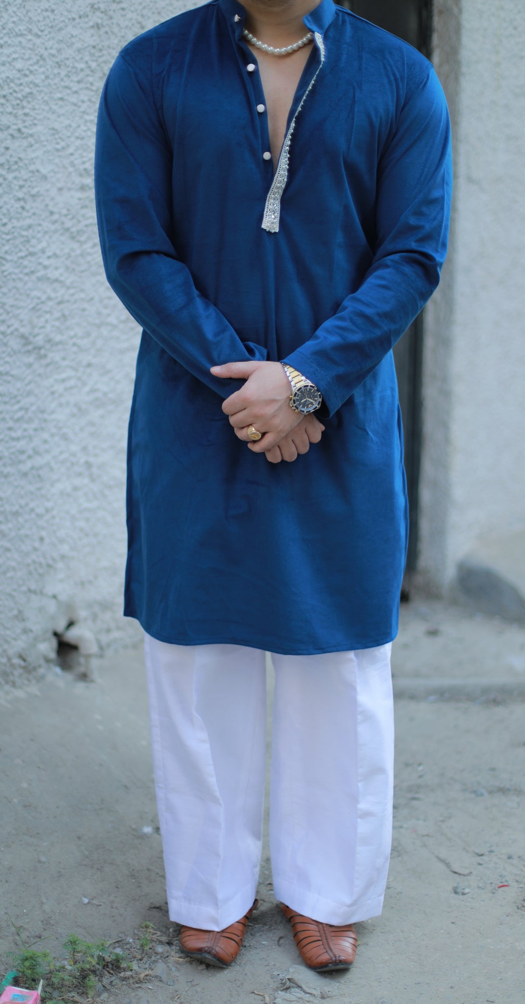 ‘Noor’ Blue Velvet Kurta Pajama Set