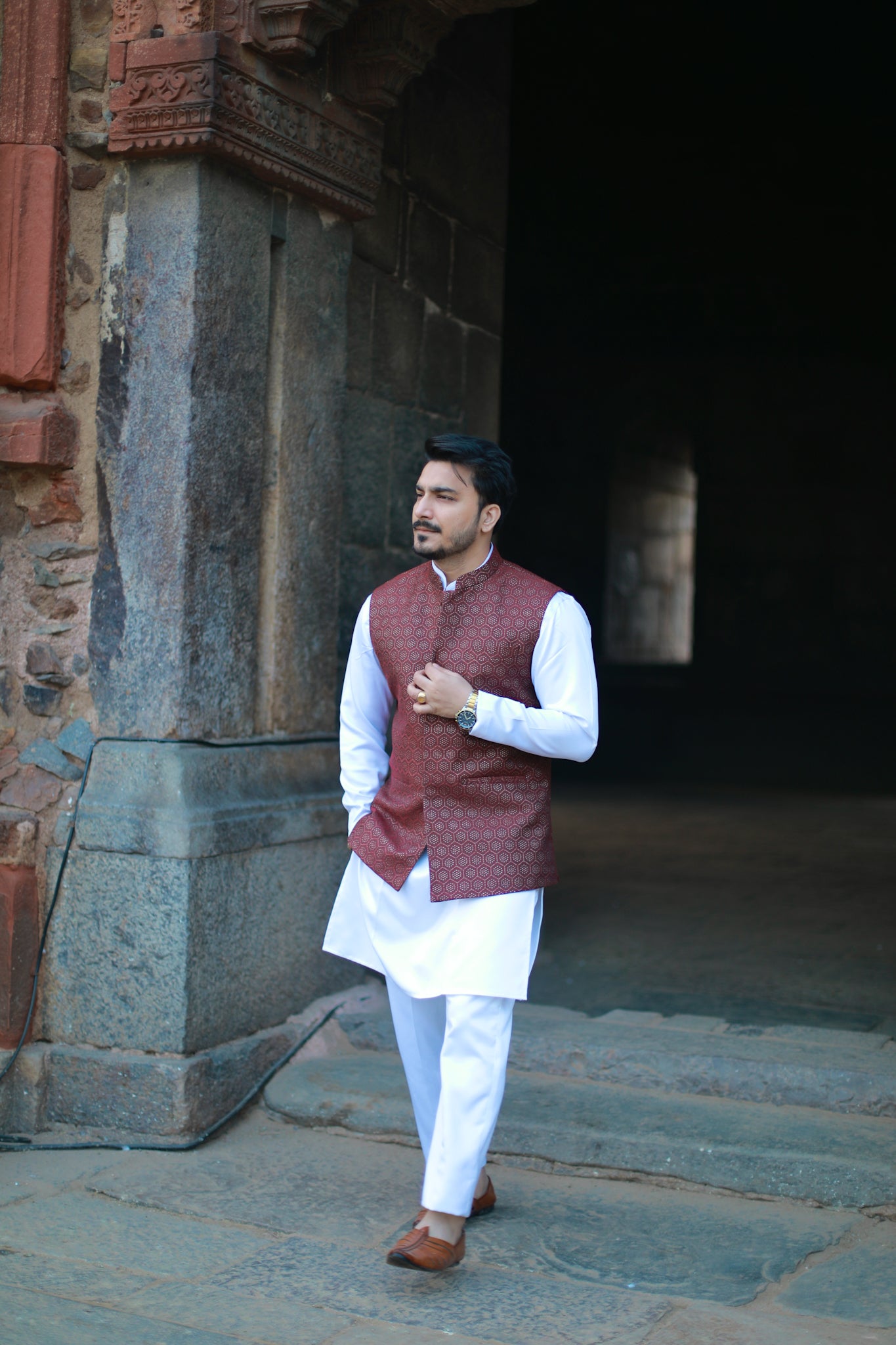 ‘Noor’ Jacket Kurta Set with Trouser