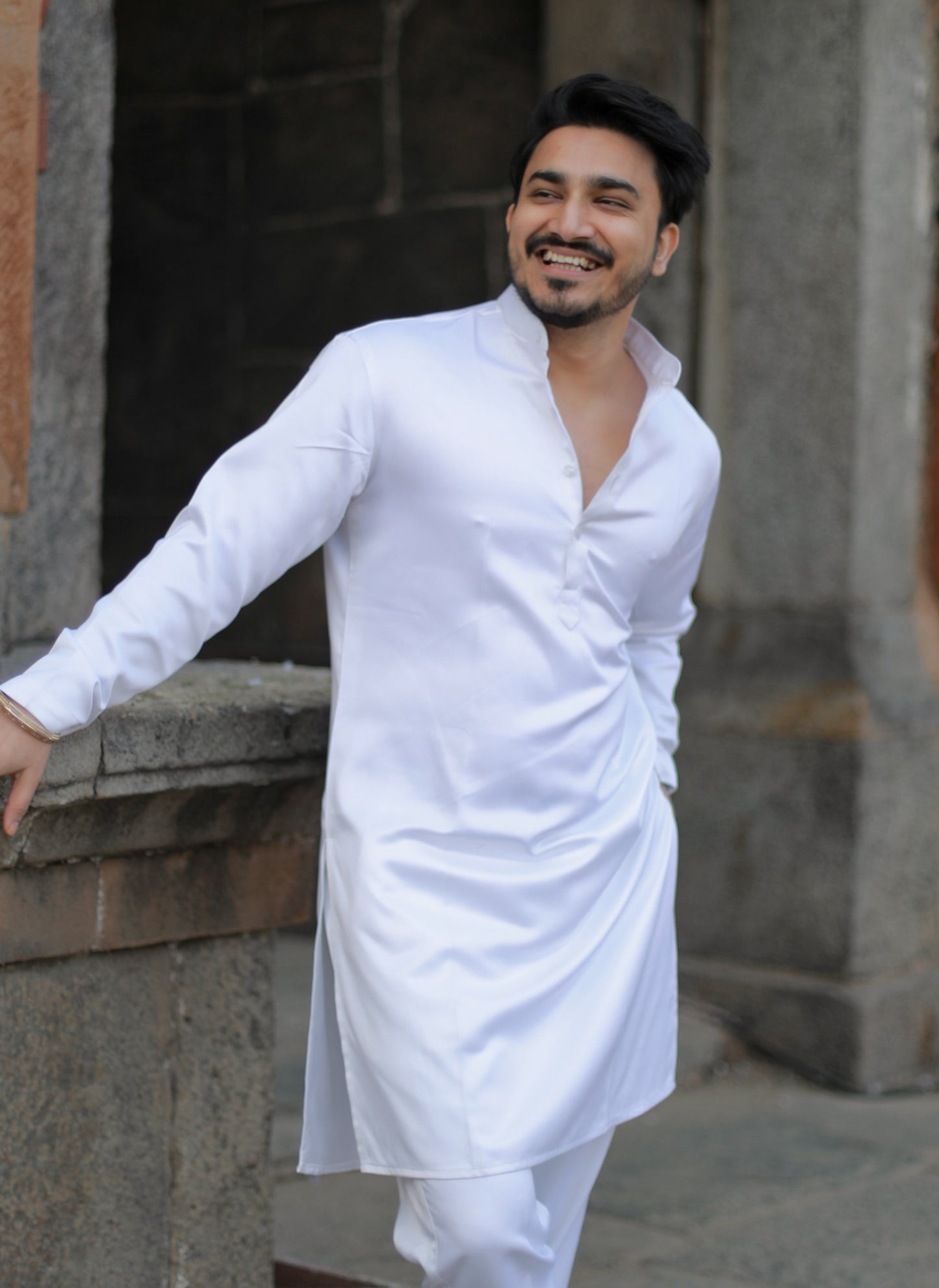 ‘Parindaa’ White Kurta With Trouser