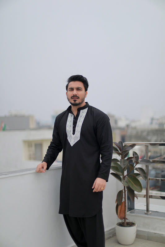 ‘Ibadat’ Kurta Salwar Set