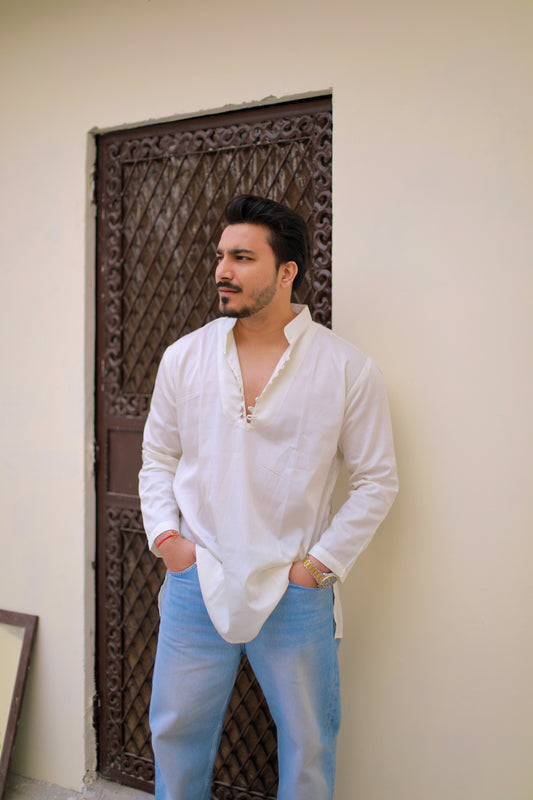 ‘Parinda’ off White Short Kurta
