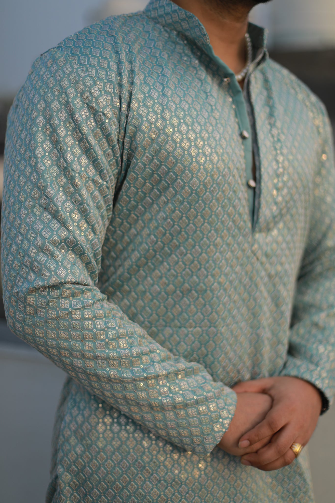 ‘Aasmaani’ Kurta and Pajama Set