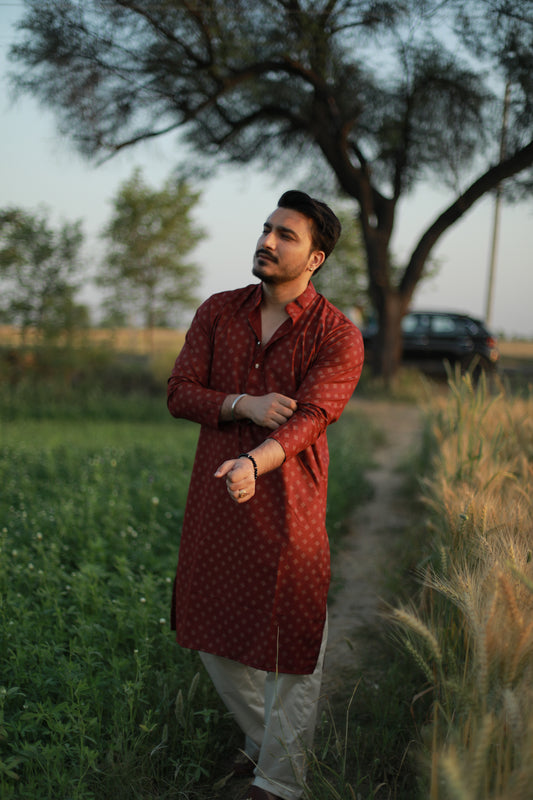 ‘Tehjeeb’ Maroon Kurta and Salwar set♥️