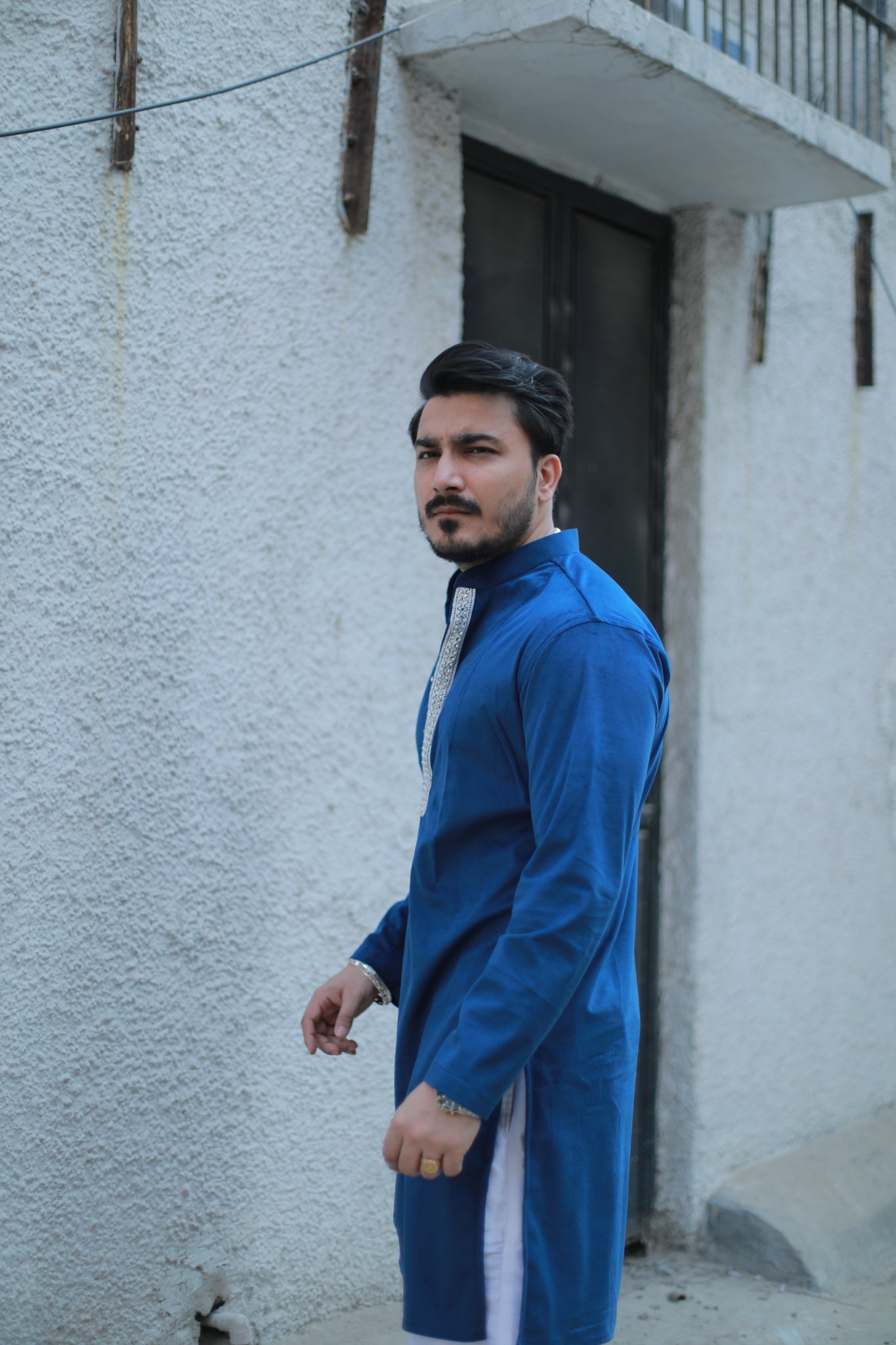 ‘Noor’ Blue Velvet Kurta Pajama Set