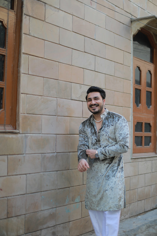 ‘Kashmiri’ Velvet Kurta Pajama Set