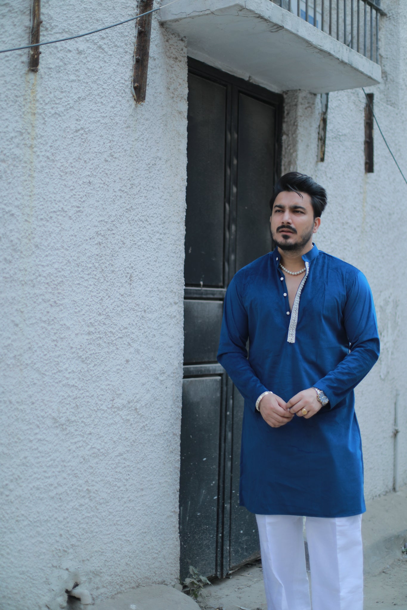 ‘Noor’ Blue Velvet Kurta Pajama Set